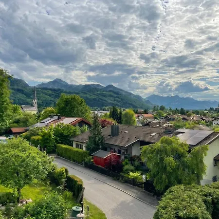 Mit Balkon Und Hochfellnblick *